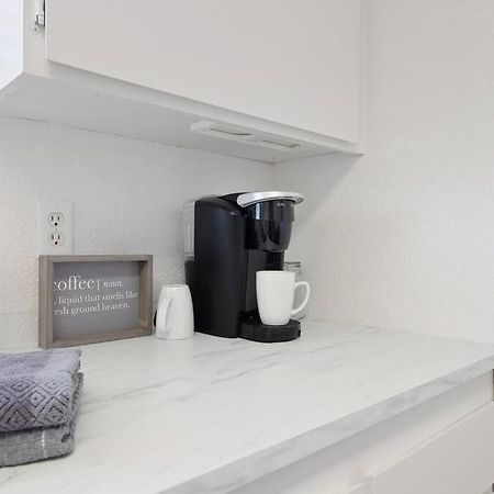 Couples Studio 1 W Full Kitchen Apartment Oakhurst Ngoại thất bức ảnh